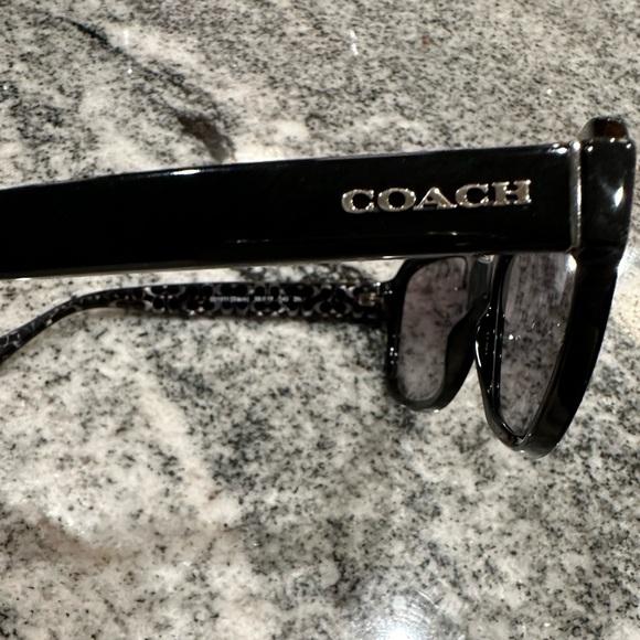 COACH Rectangle Black Sunglasses - Picture 2 of 3